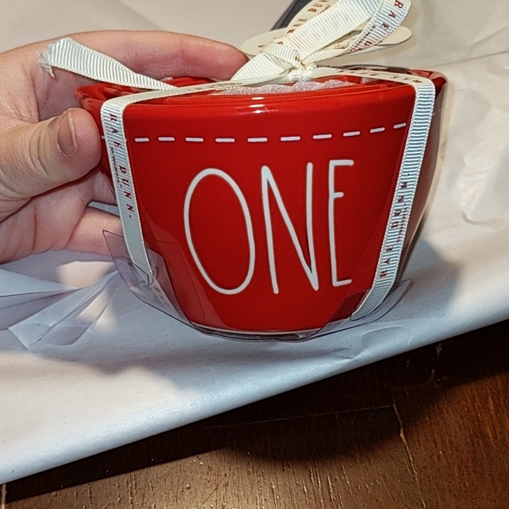 Rae Dunn Ceramic Stitched Measuring Cups